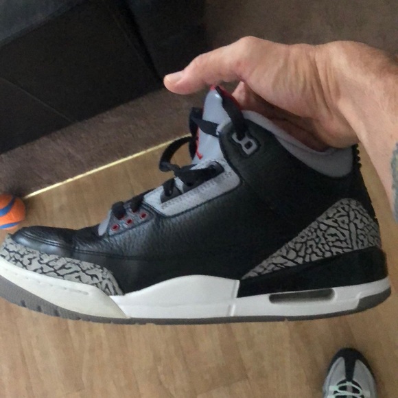 Air Jordan 3 sz 10 black / elephant - Picture 5 of 6